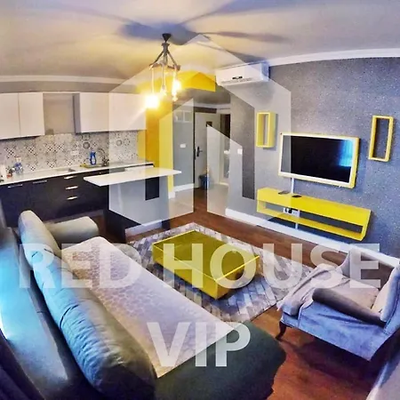 Red House Vip Apartmant Suites Aparthotel