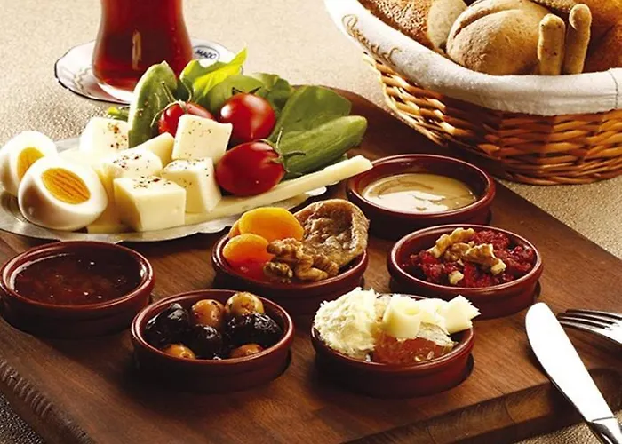 Red House Vip Apartmant Suites 公寓式酒店 3*