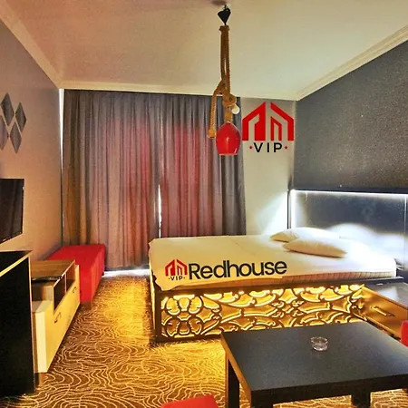 Red House Vip Apartmant Suites Lägenhetshotell