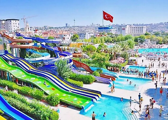 Red House Vip Apartmant Suites