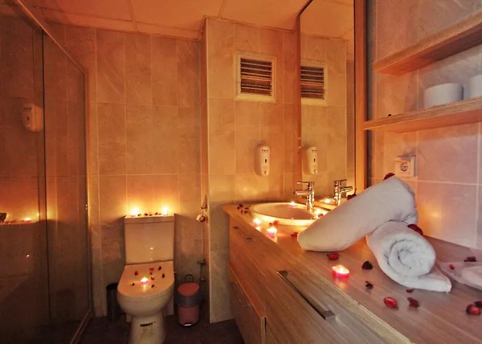 Red House Vip Apartmant Suites Apart-hotel 3*