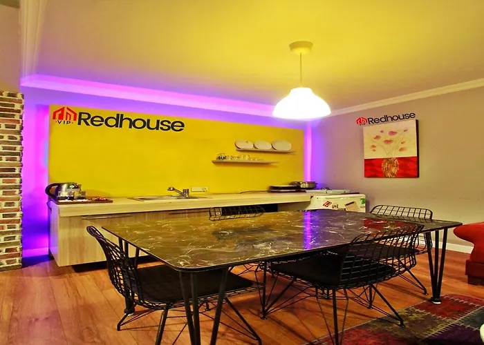 Red House Vip Apartmant Suites Apart-hotel