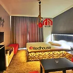 Red House Vip Apartmant Suites Apart Otel