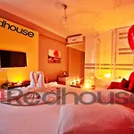 Red House Vip Apartmant Suites Apart Otel İstanbul